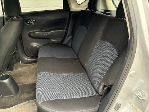 2017 Nissan Versa Note SV