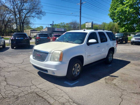 2011 GMC Yukon SLE