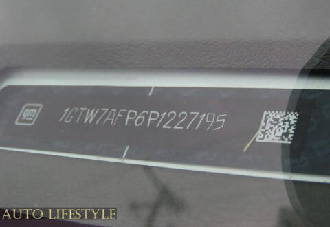 2023 GMC Savana 2500