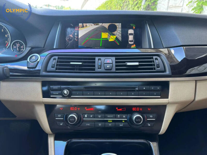 2016 BMW 5 Series 528i