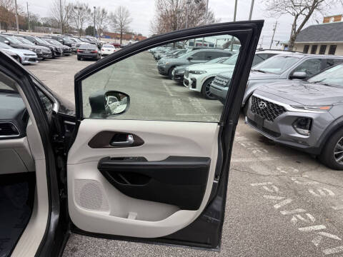 2018 Chrysler Pacifica Touring L