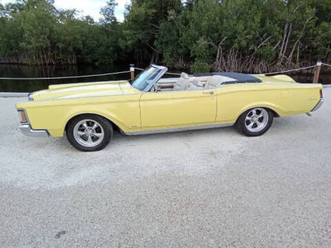 1971 Lincoln Continental for sale at Classic Car Deals in Cadillac MI