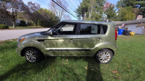 2012 Kia Soul +
