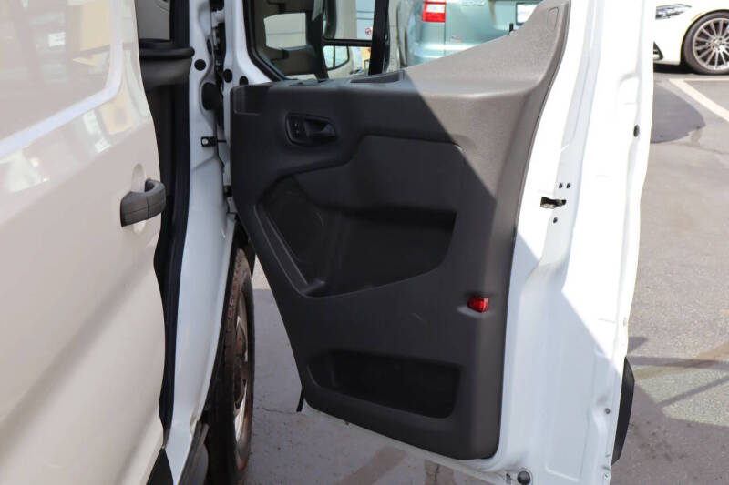 2020 Ford Transit