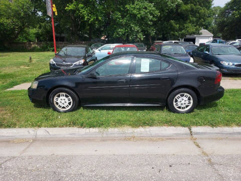 2004 Pontiac Grand Prix for sale at D and D Auto Sales in Topeka KS