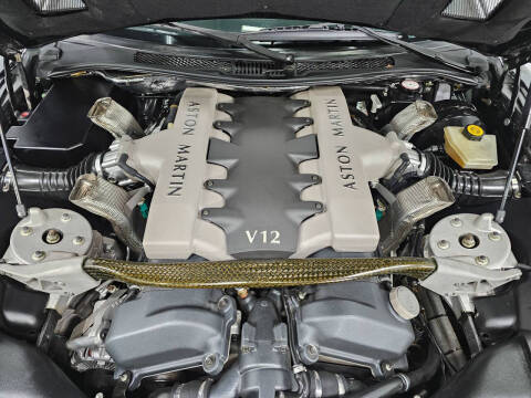 2004 Aston Martin V12 Vanquish