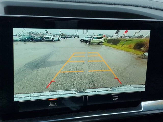 2025 GMC Sierra 1500 Elevation Standard