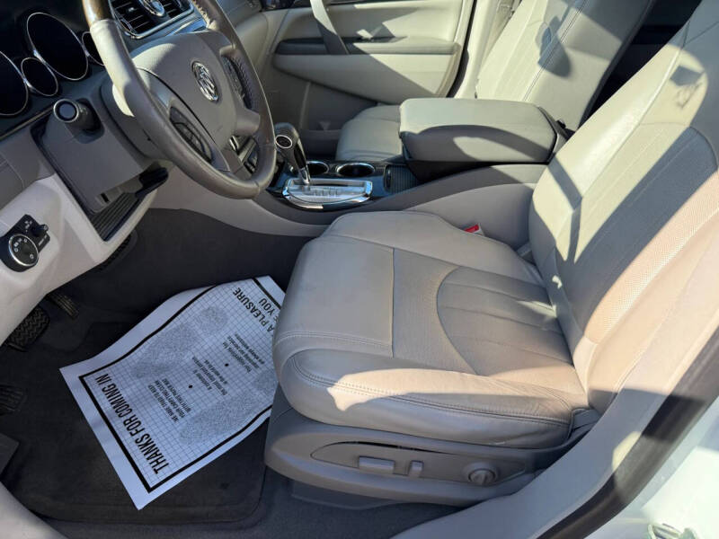 2017 Buick Enclave Leather