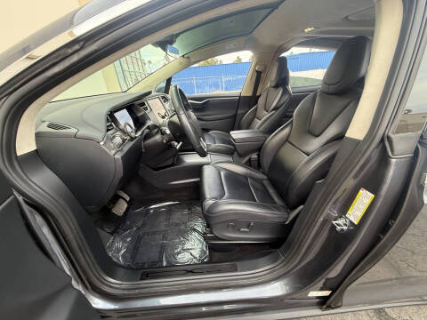 2017 Tesla Model X 75D