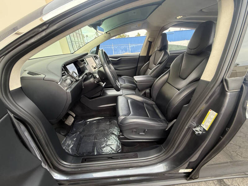 2017 Tesla Model X 75D