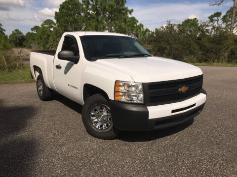 2013 Chevrolet Silverado 1500 for sale at VICTORY LANE AUTO SALES in Port Richey FL