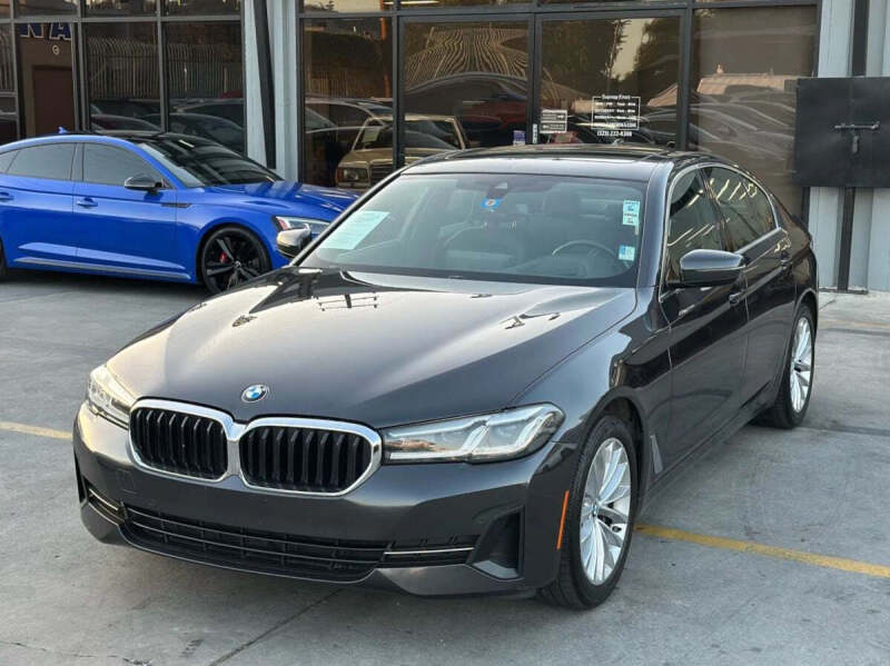 2021 BMW 5 Series 530i