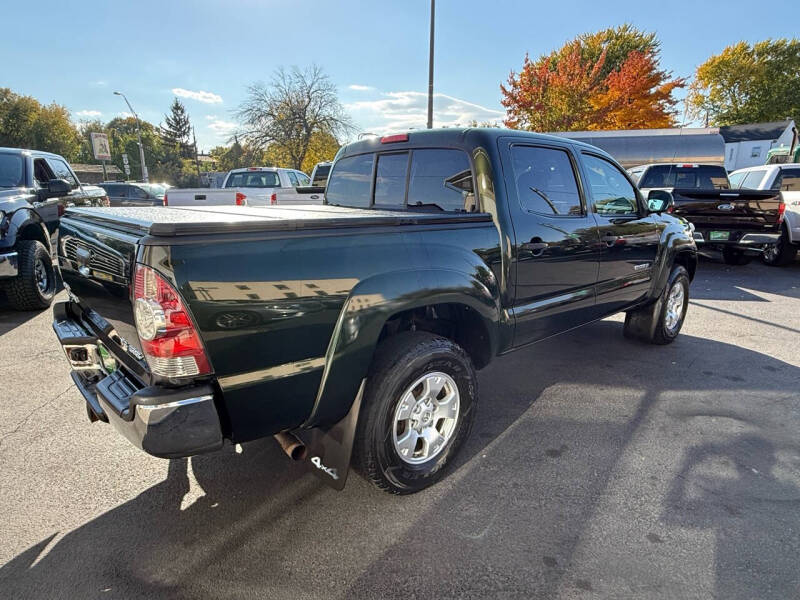 2013 Toyota Tacoma null photo 5