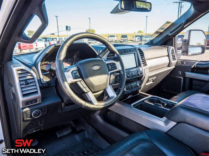 2019 Ford F-250 Super Duty Platinum photo 34