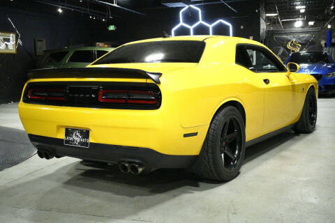 2018 Dodge Challenger 392 HEMI Scat Pack Shaker