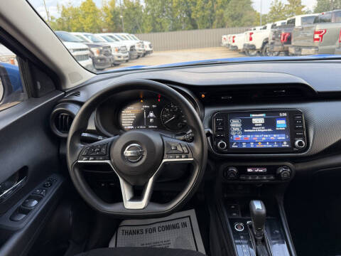 2022 Nissan Kicks SV