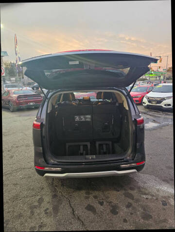 2022 Kia Carnival LX