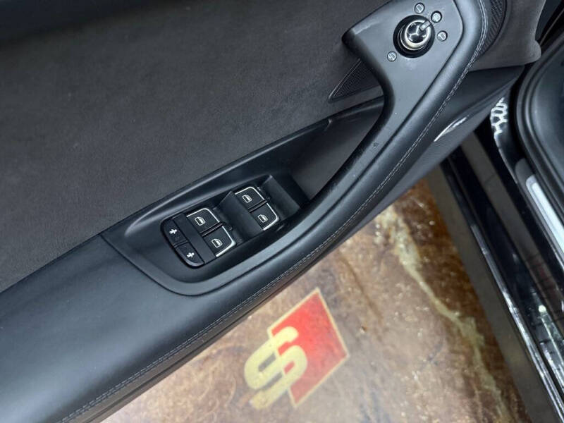 2017 Audi S6 4.0T quattro Premium Plus