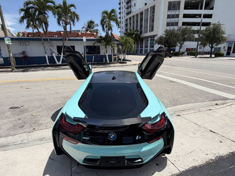 2016 BMW i8