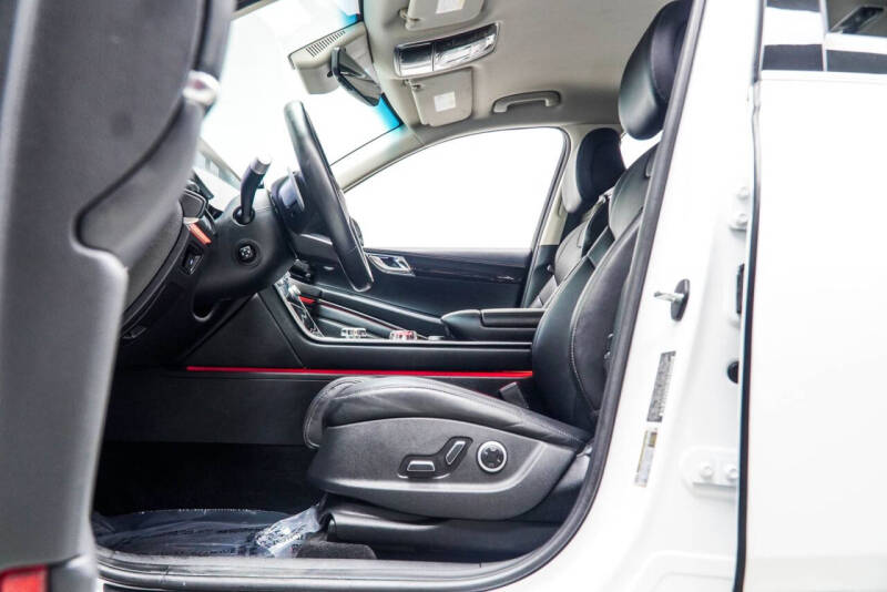 2025 Genesis GV80 2.5T Standard