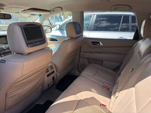 2013 Nissan Pathfinder Platinum