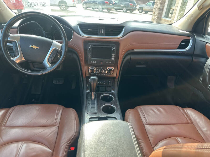 2017 Chevrolet Traverse LT