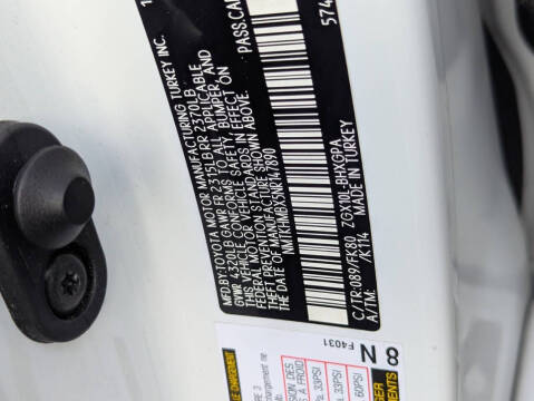 2022 Toyota C-HR XLE