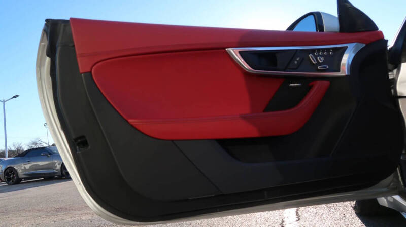 2020 Jaguar F-TYPE R