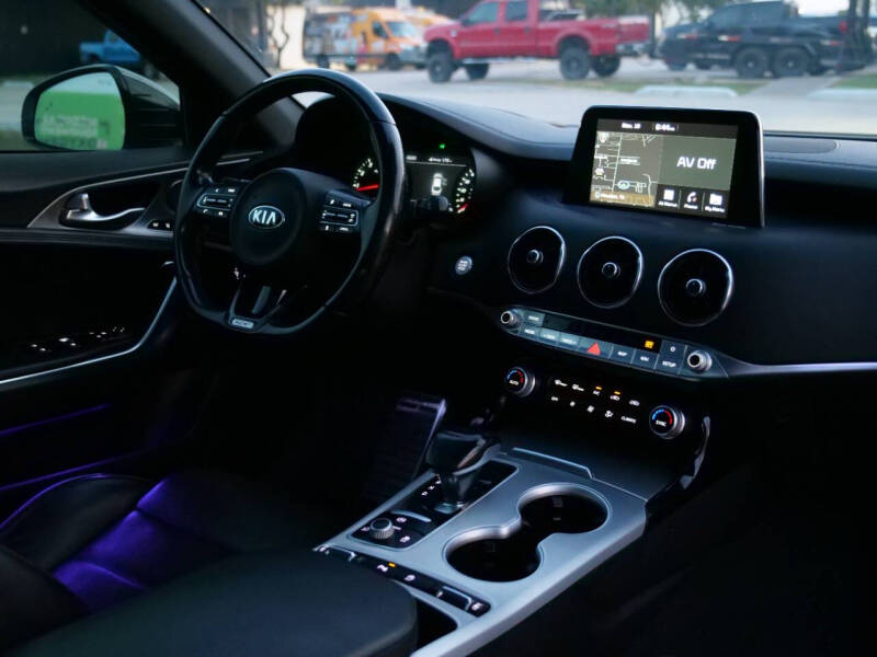 2018 Kia Stinger GT2