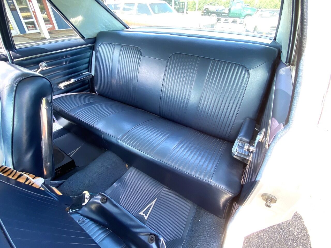 1964 Pontiac GTO 30