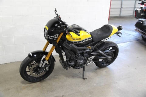 2016 Yamaha XSR900