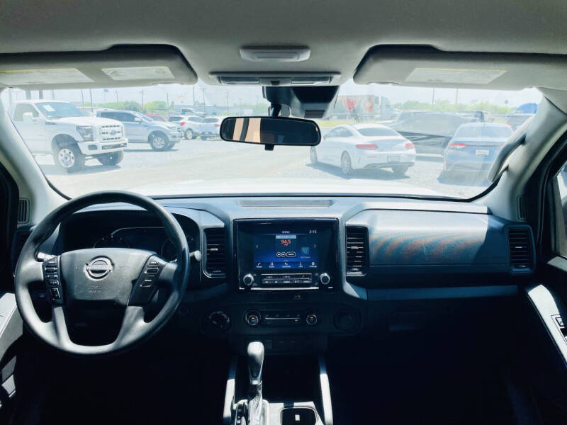 2022 Nissan Frontier S