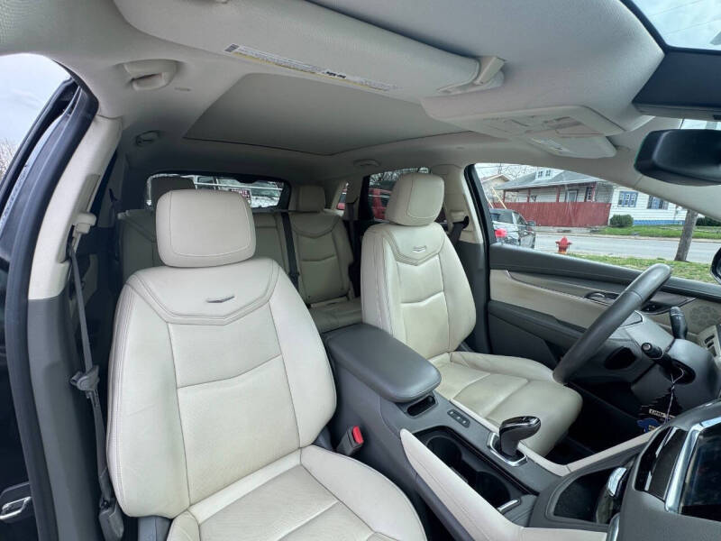 2017 Cadillac XT5 Luxury