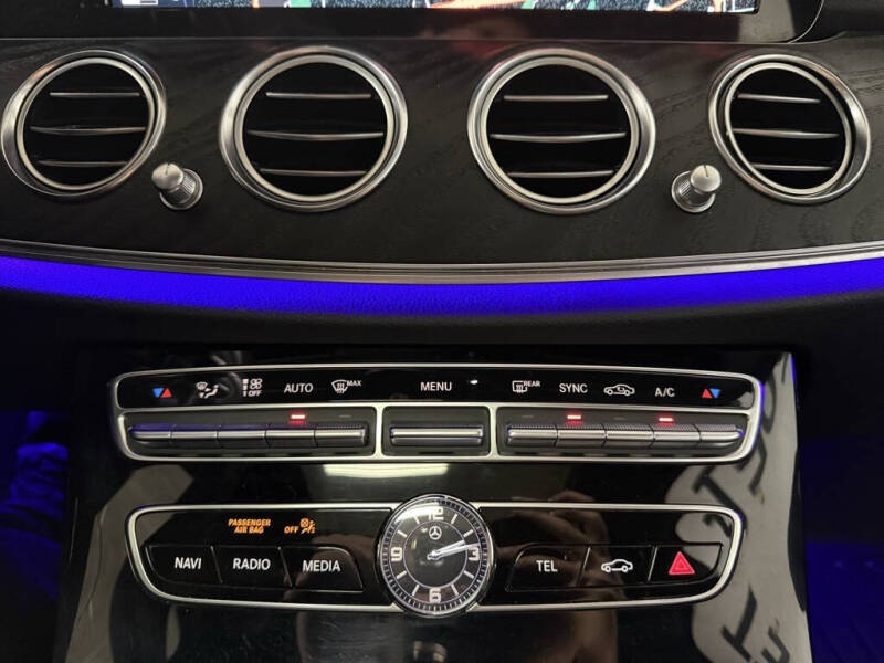 2017 Mercedes-Benz E-Class E 300 4MATIC