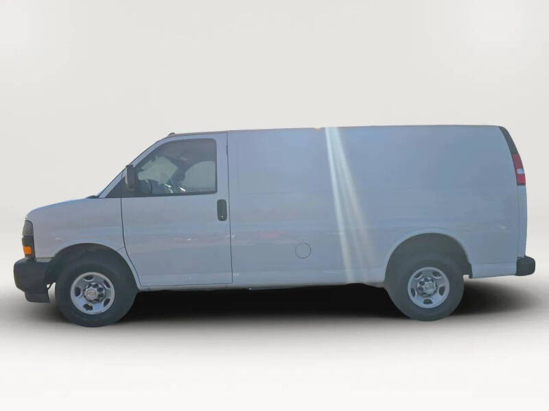2021 Chevrolet Express 2500