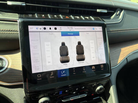 2023 Jeep Grand Cherokee L Summit