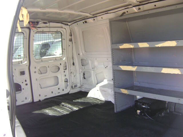 2001 Ford E-Series E-350 SD