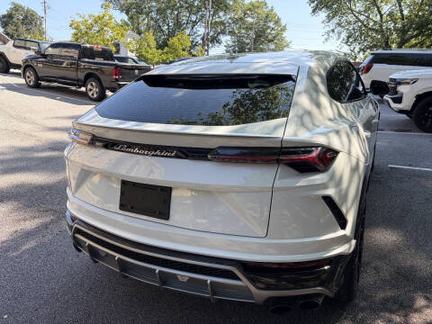 2020 Lamborghini Urus