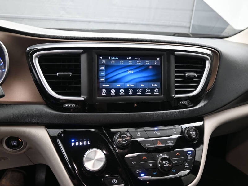 2018 Chrysler Pacifica Touring Plus