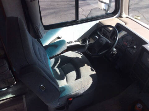 2003 Fleetwood Bounder