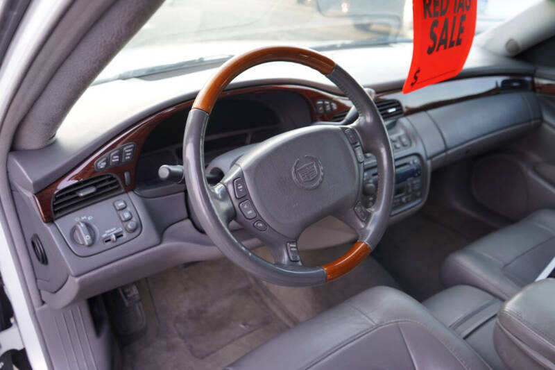 2004 Cadillac DeVille DHS