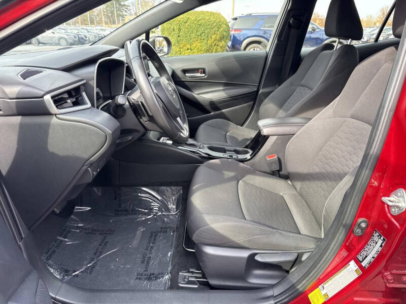 2024 Toyota Corolla Hatchback SE