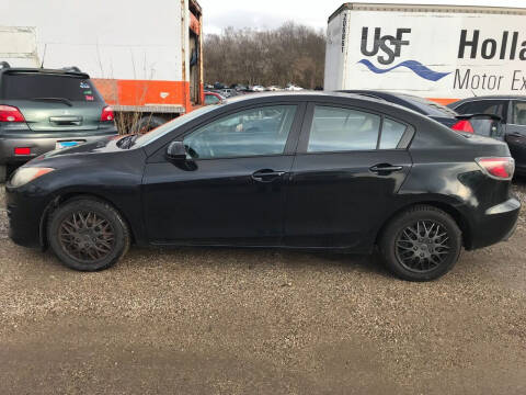 2010 Mazda MAZDA3 for sale at CARZ R US 1 in Armington IL