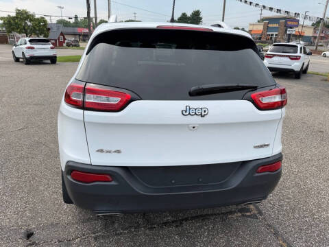 2017 Jeep Cherokee Latitude