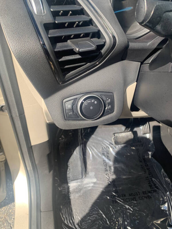 2017 Ford Escape Titanium