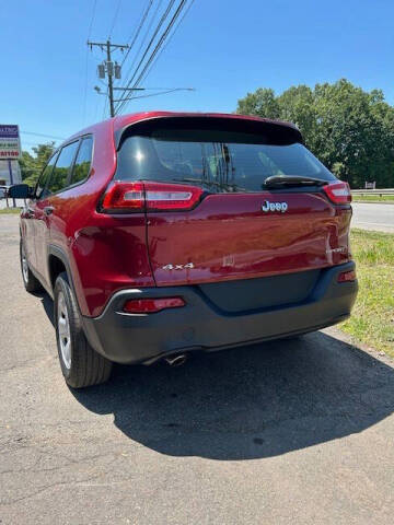 2014 Jeep Cherokee Sport