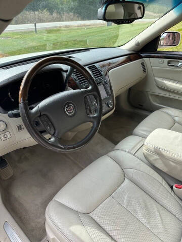 2011 Cadillac DTS Premium Collection