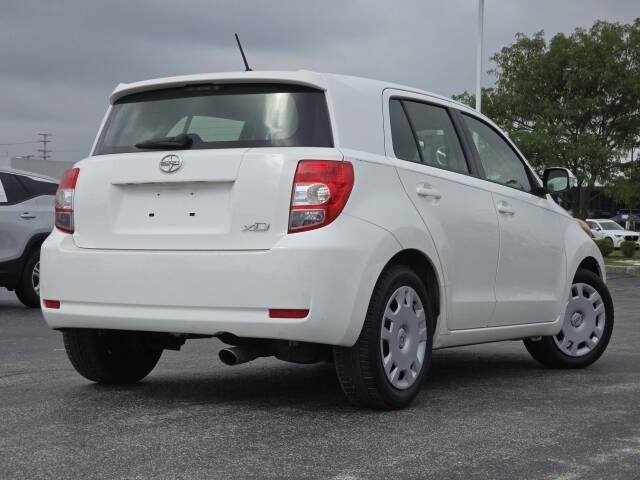 2014 Scion xD