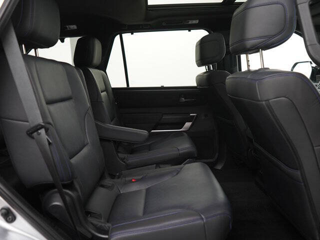 2025 Toyota Sequoia Platinum