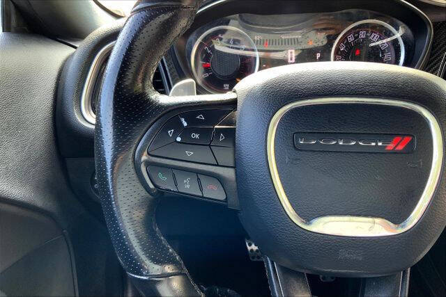 2017 Dodge Challenger R/T Plus